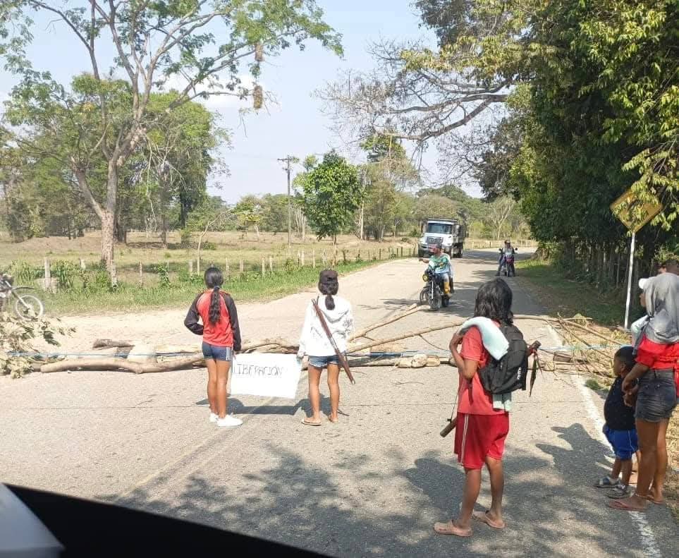 1000710741 Obstrucción en la vía Tame - Arauca