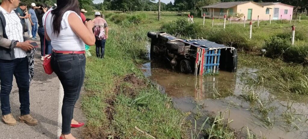1001001062-1024x464 Conductor de un vehículo se accidentó en el piedemonte llanero