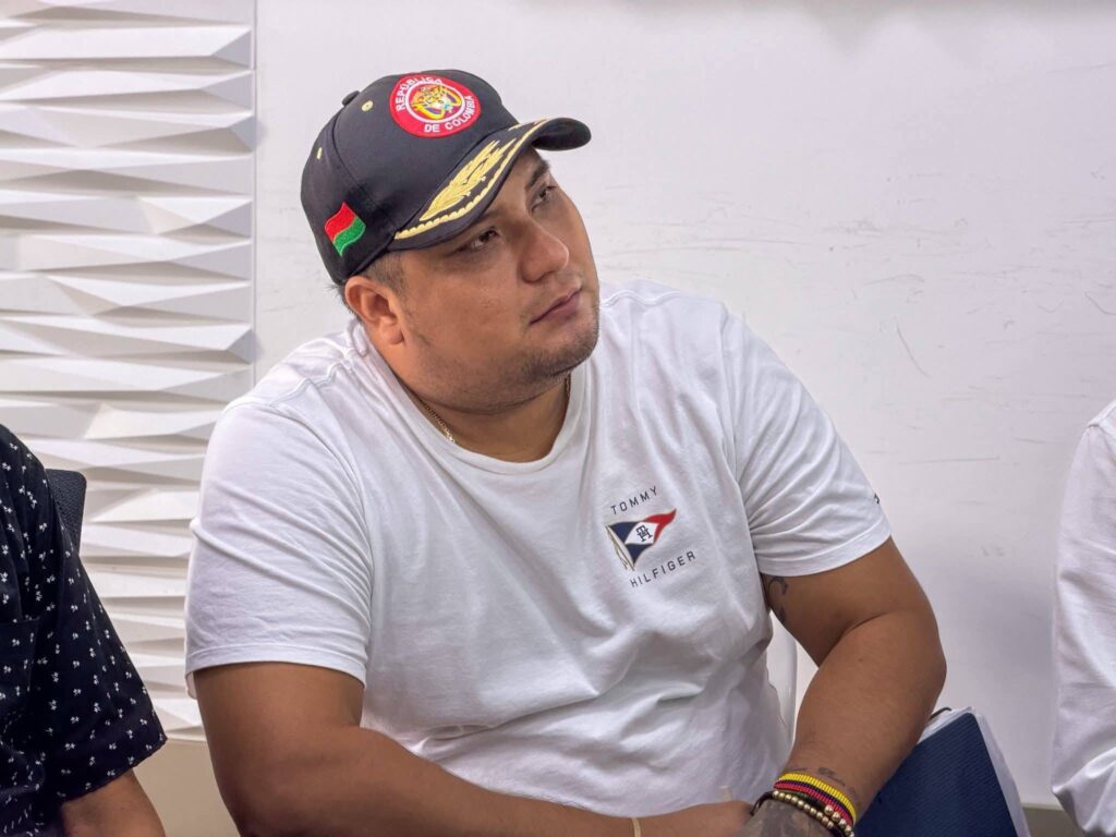 658370601_1571361017757050_9066395634895873663_n-1024x768 Tras bloqueo de la via Arauca -Arauquita,se establecio mesa de dialogo con el sector la yuca y todos los santos