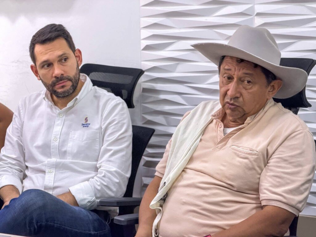 658418764_1571361091090376_4035657705272630570_n-1024x768 Tras bloqueo de la via Arauca -Arauquita,se establecio mesa de dialogo con el sector la yuca y todos los santos