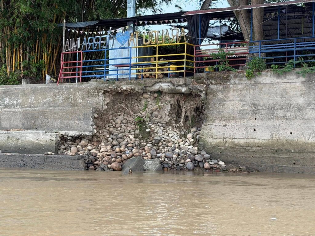 667598326_1580583793501439_4353819127270824871_n-4-1024x768 Aguas del rio Arauca has socavado obra de defensa en el municipio de Arauquita donde se adelanto inspección