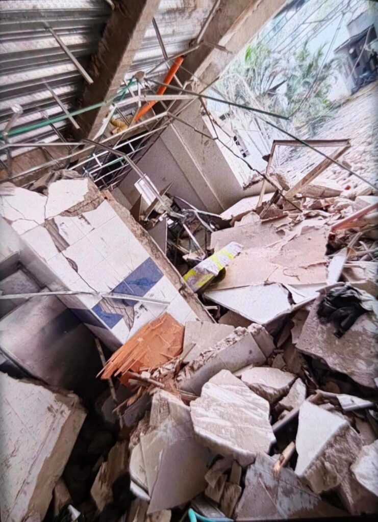 747548997_1078020351452653_6865506555198732956_n-741x1024 Atentado con explosivos destruyó subestación de Policía en Betoyes y dejó tres muertos.